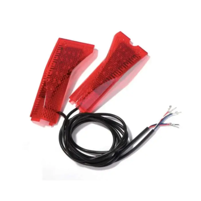Luz intermitente KuKirin M4 y M4 Pro (izquierda)
