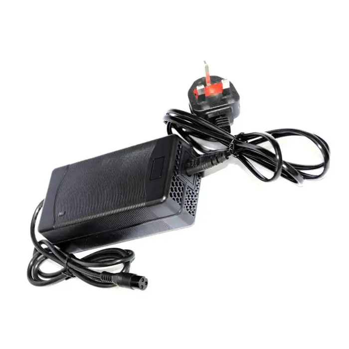 Cargador de scooter eléctrico KuKirin M4, M4 Pro, M5 Pro y VSETT