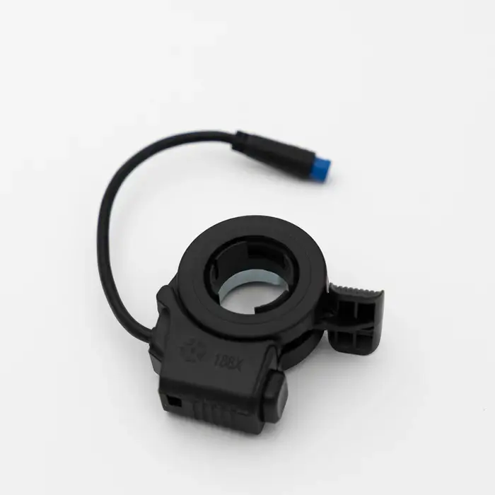 Acelerador e interruptor de encendido del patinete eléctrico Kukirin G2 Pro