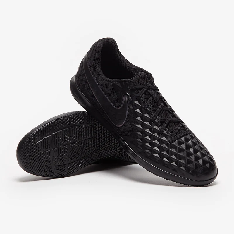 Nike Tiempo Legend VIII Club IC
