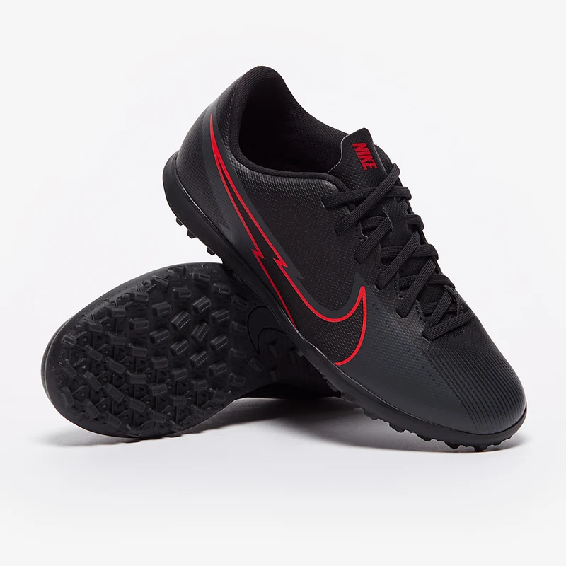Nike Mercurial Vapor XIII Club TF para niños