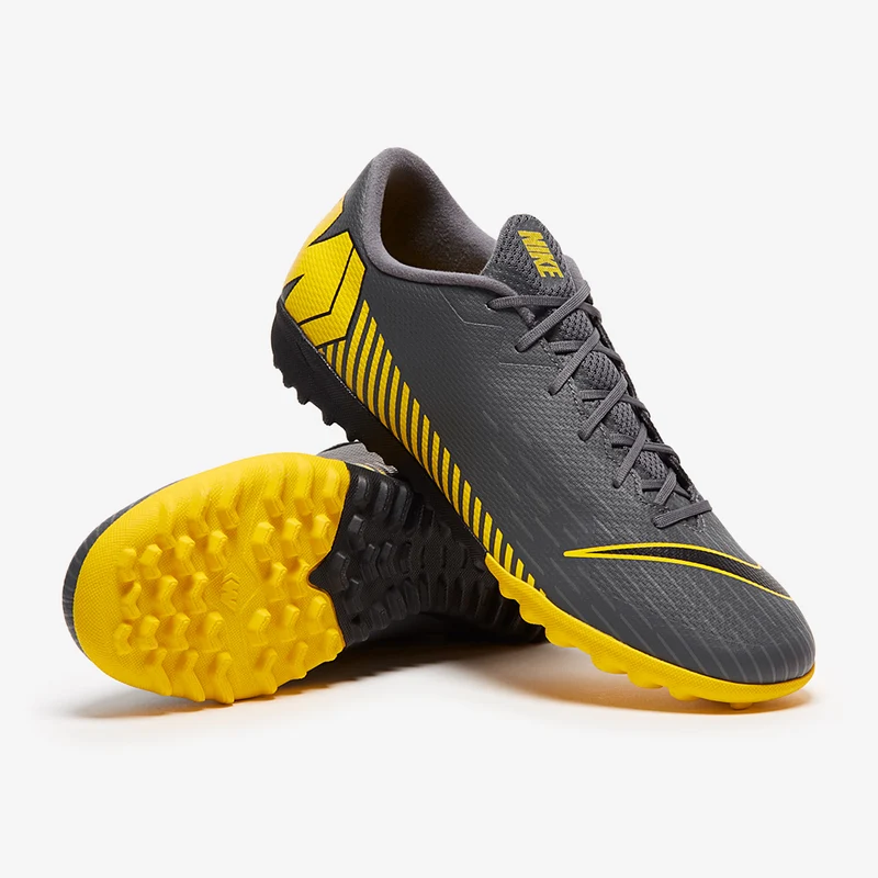 Botas de fútbol Nike Mercurial Vapor XII Academy TF