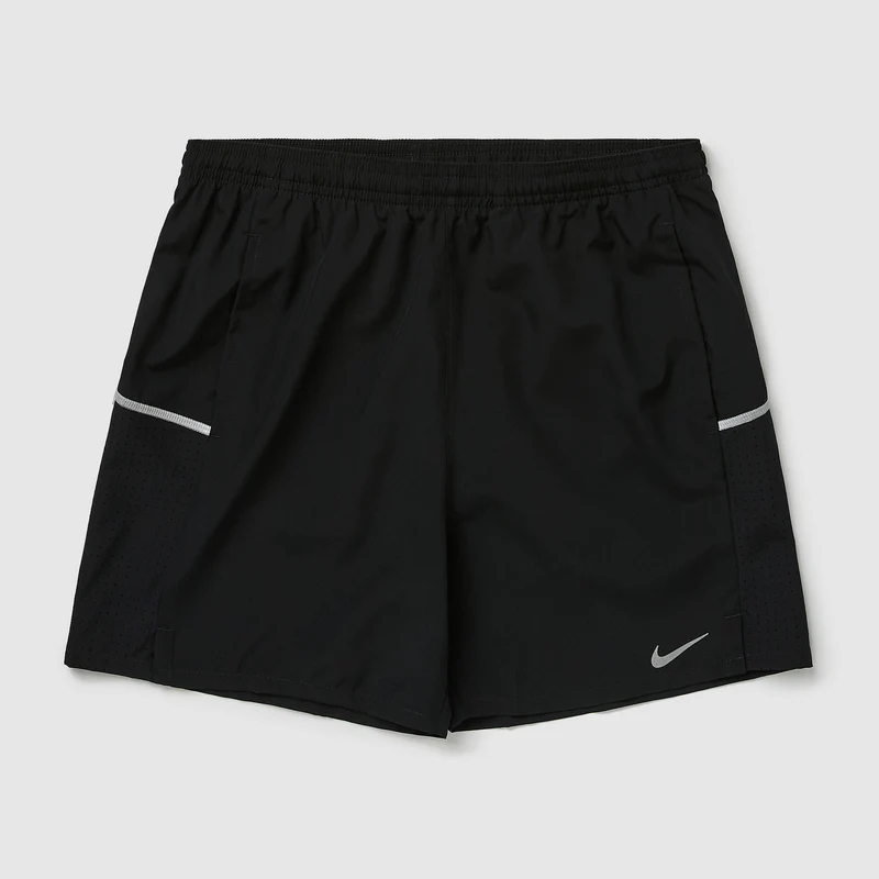 Pantalones cortos Nike Miller Dri-FIT Training para niños (8-15A)