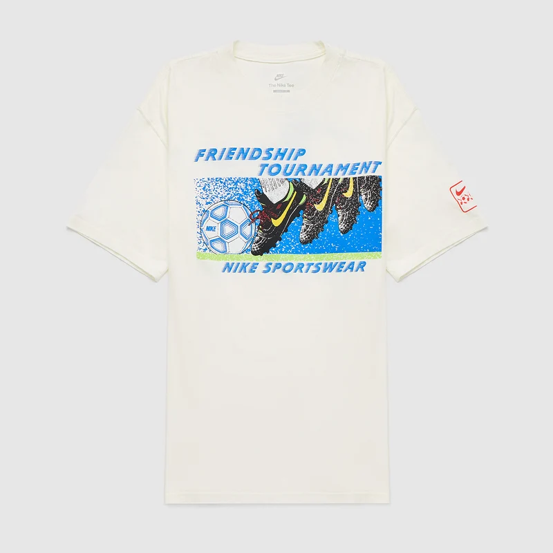 Camiseta Nike Sportswear Loose Celebration