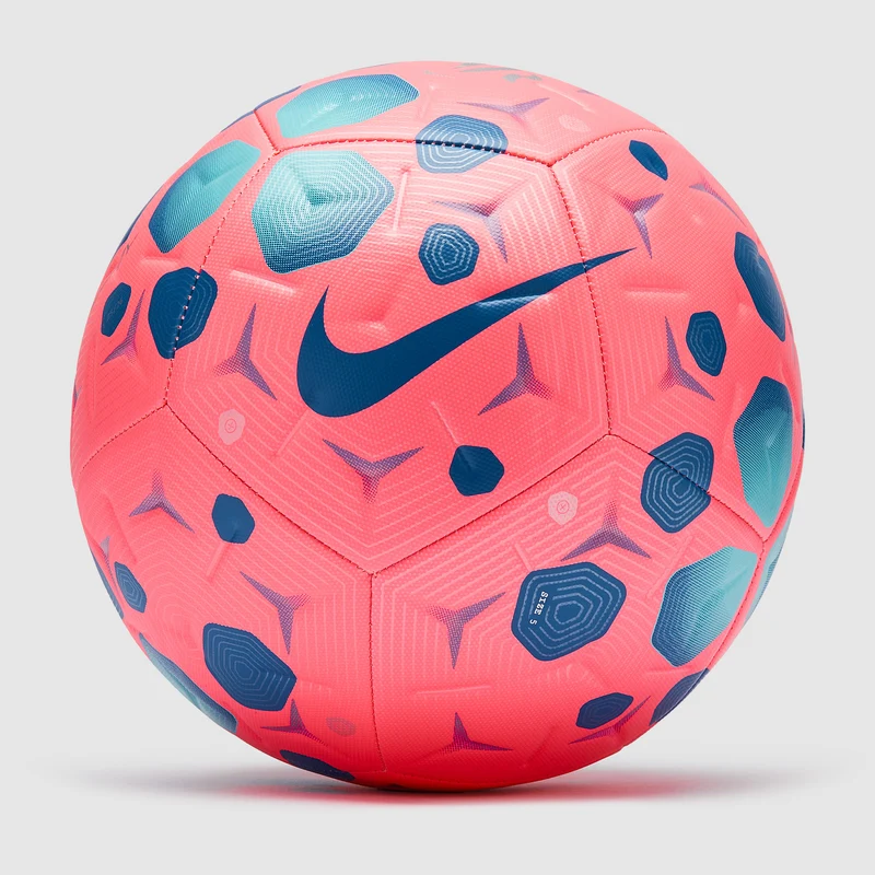 Nike Academy x Vini Jr