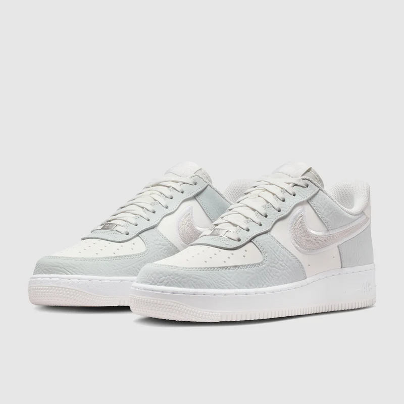 Nike Sportswear Air Force 1 '07 LV8