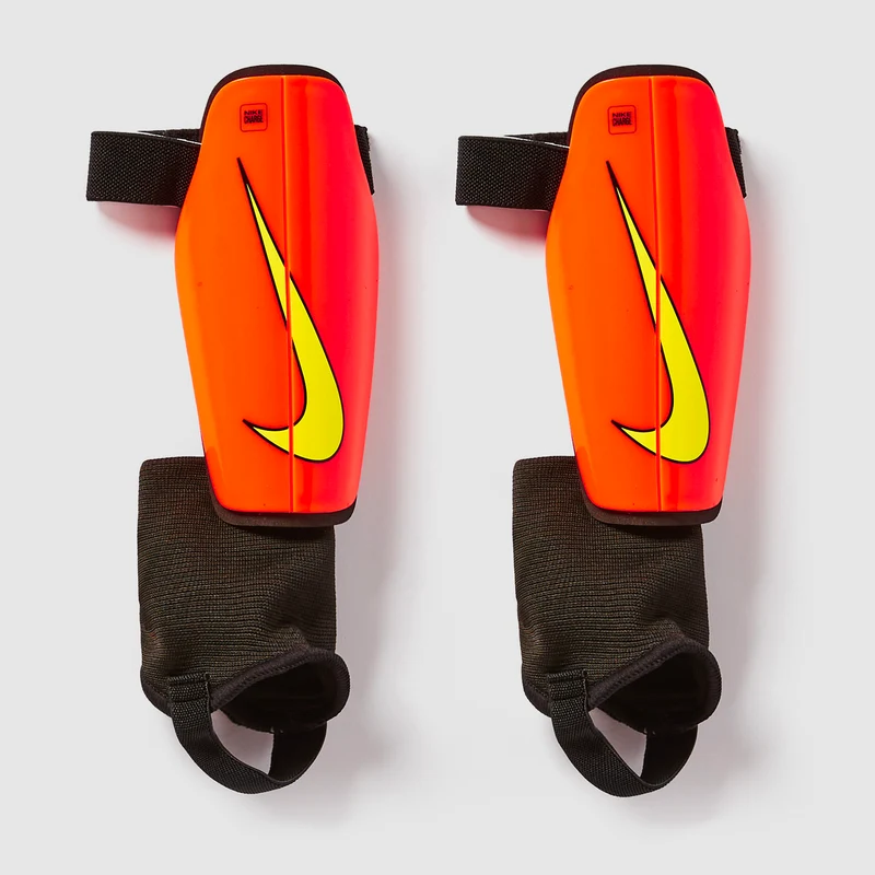 Espinilleras Nike Charge para niños