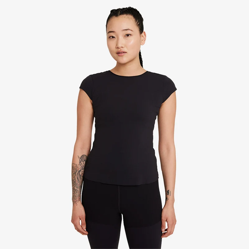 Camiseta Nike Yoga Luxe para mujer
