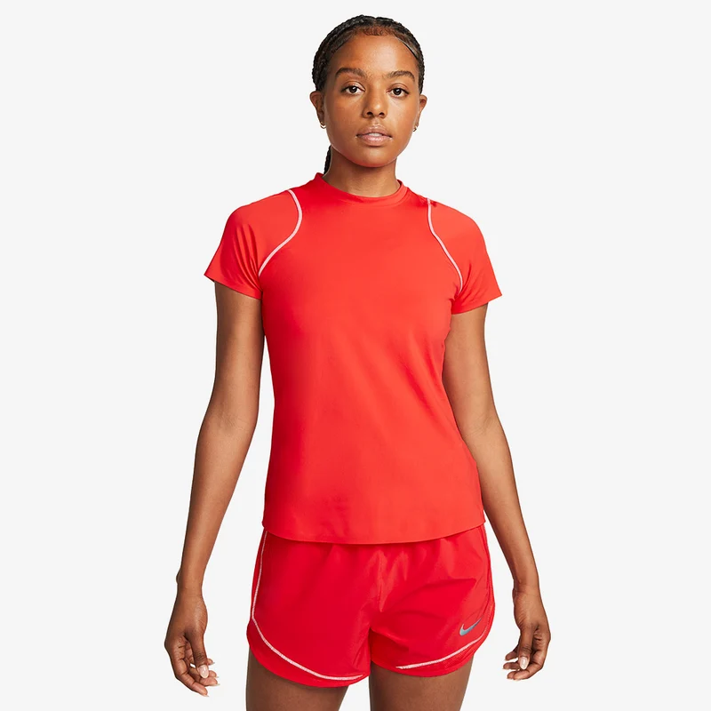Camiseta Nike Dri-FIT Run Division para mujer