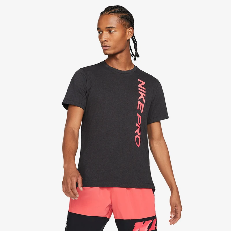 Camiseta Nike Pro Burnout
