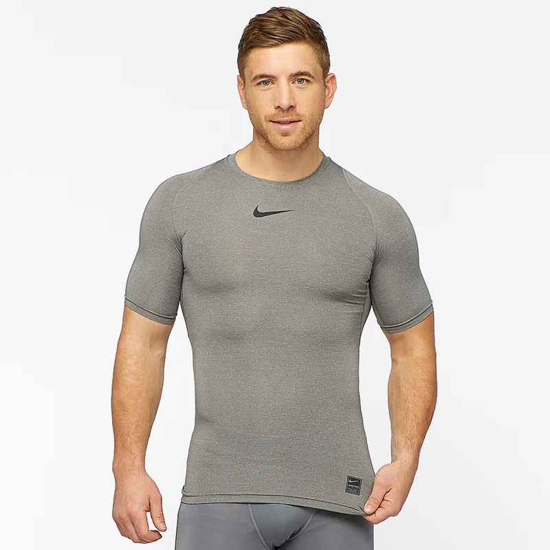 Camiseta Nike Pro manga corta de compresión