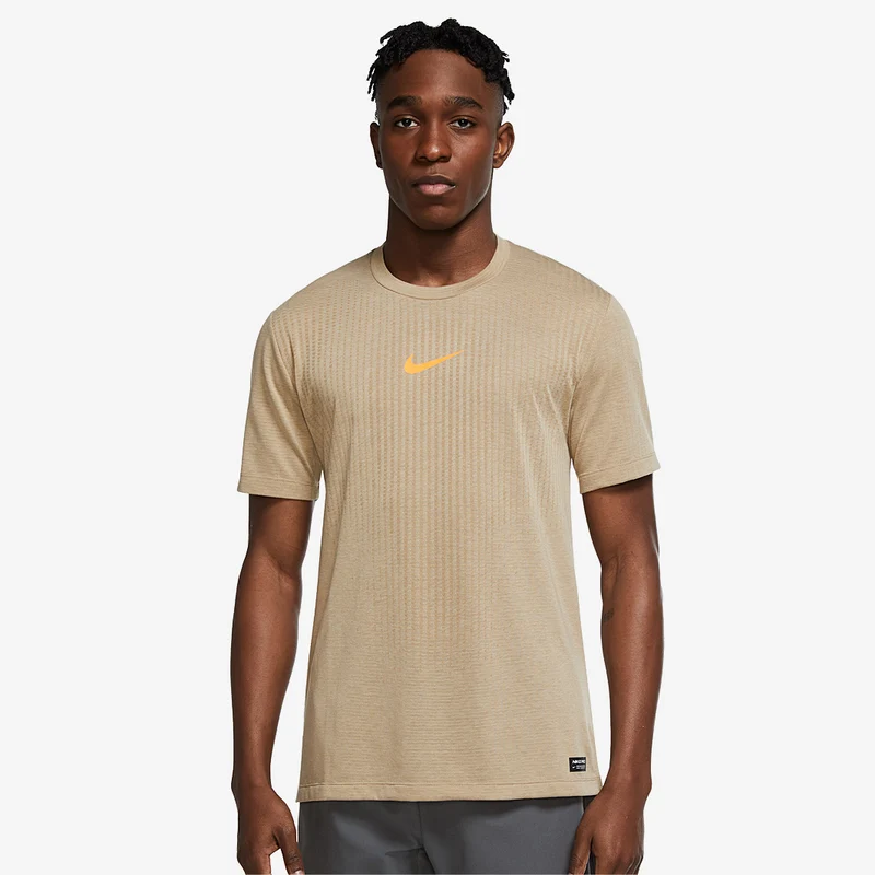 Camiseta Nike Pro Dri-FIT ADV