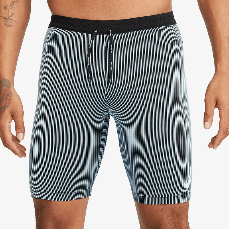 Pantalones cortos Nike Dri-FIT ADV Aeroswift 1/2-Length