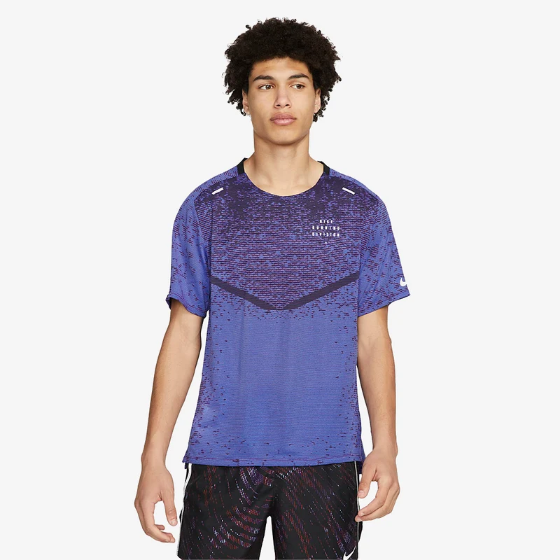 Camiseta Nike Dri-FIT ADV Run Division Techknit