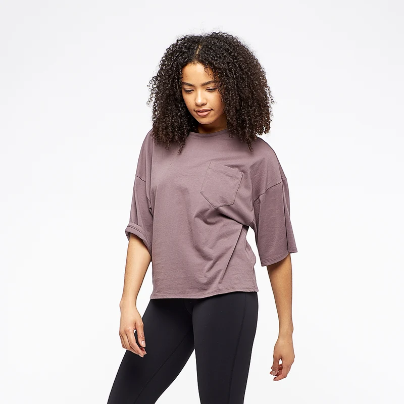 Camiseta Reebok Pocket para mujer