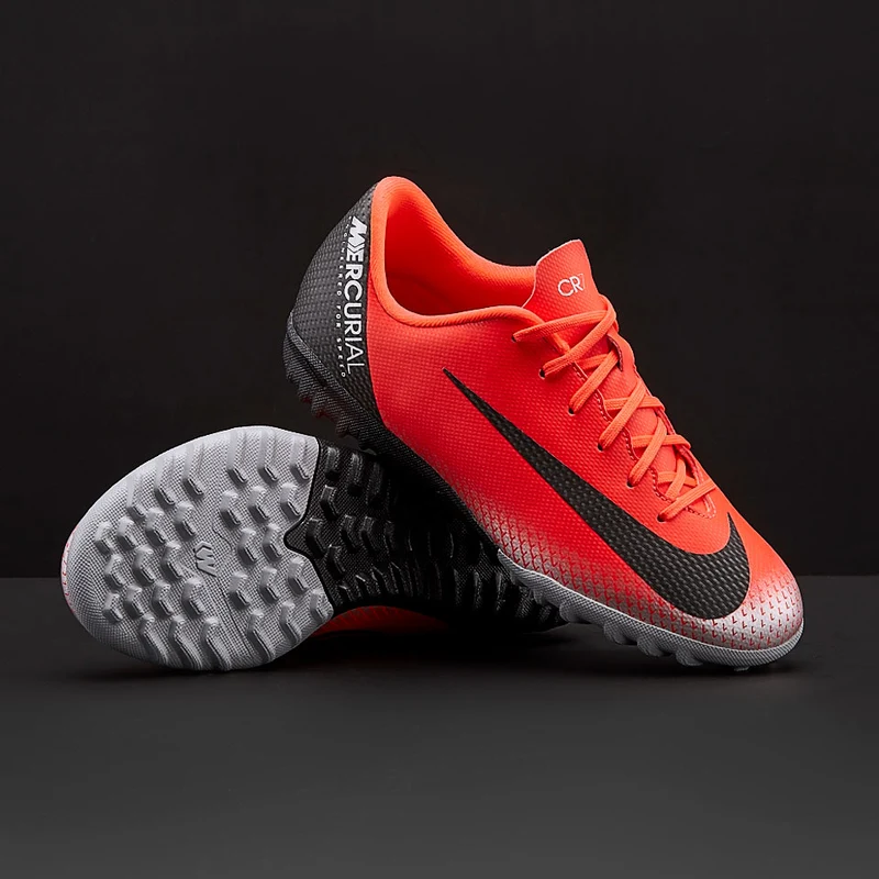 Nike Mercurial Vapor XII Academy CR7 TF para niños