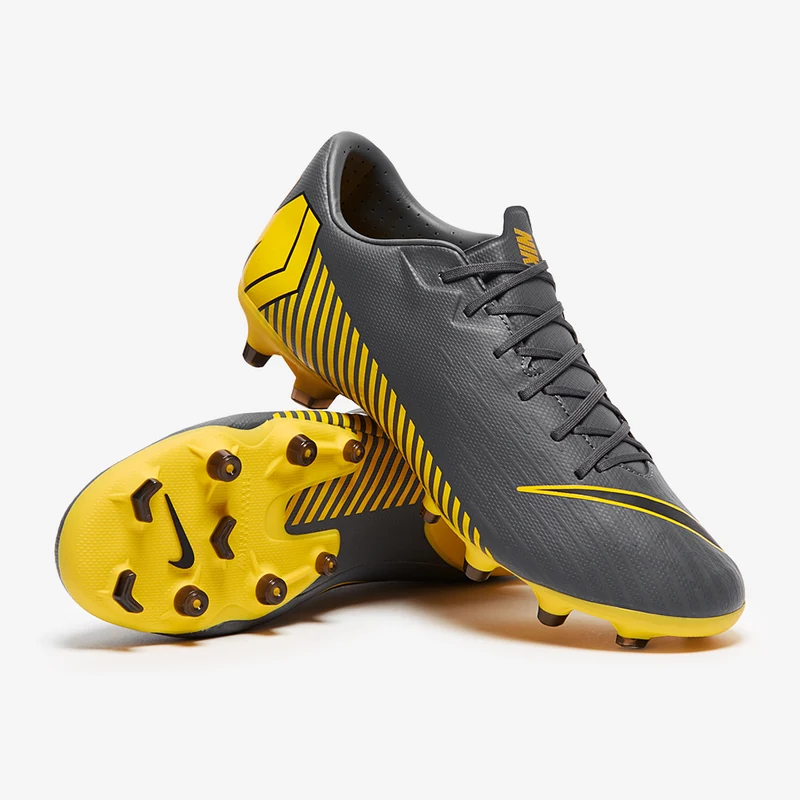 Botas de fútbol Nike Mercurial Vapor XII Academy FG/MG