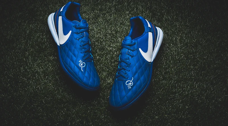 Botas de fútbol Nike Tiempo Lunar Legend VII Pro 10R TF