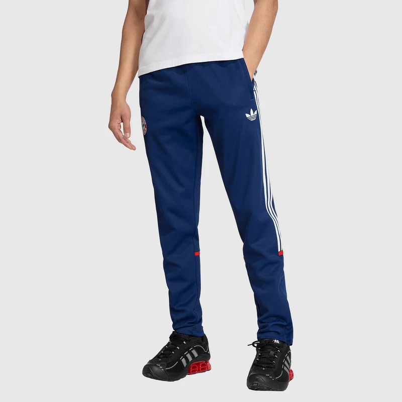 Pantalones adidas Bayern Munich 25/26 Lifestyler