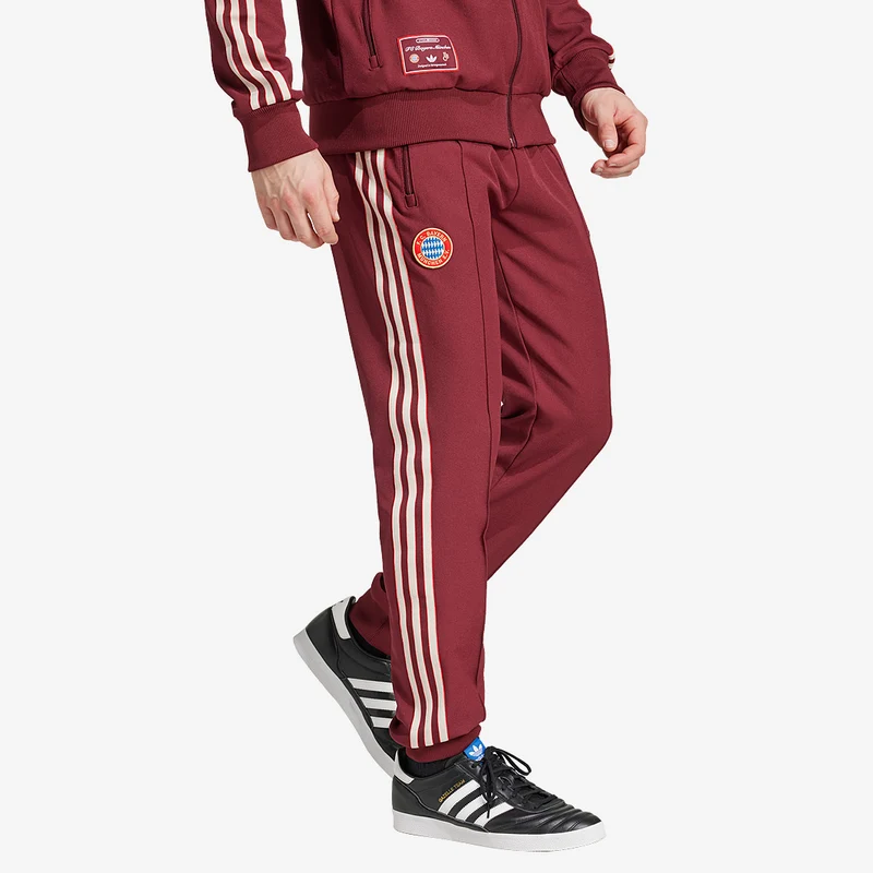 Pantalones de chándal adidas Originals Bayern Munich 24/25 Terrace Icon