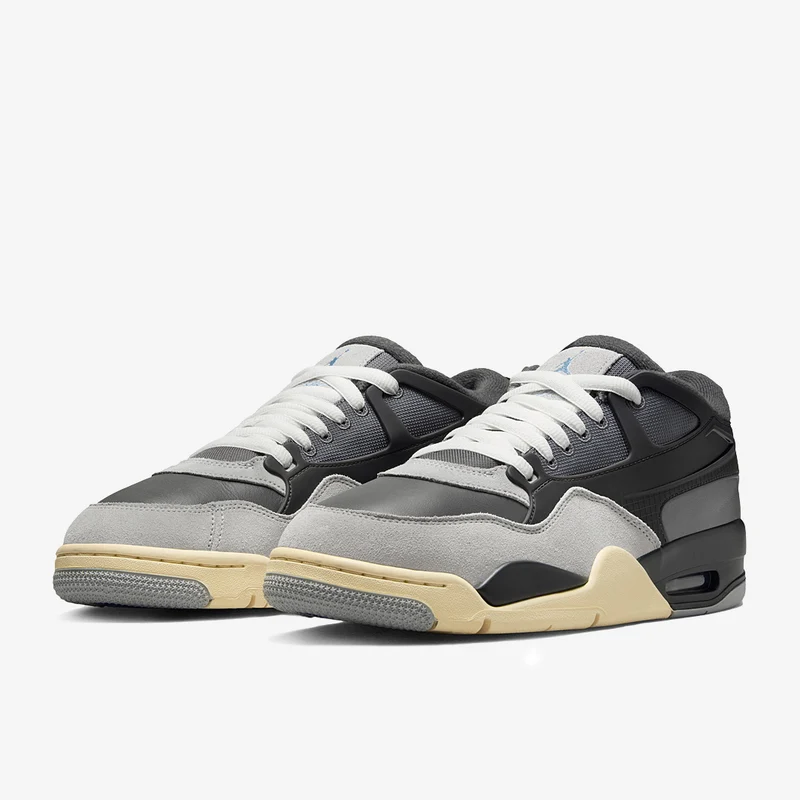 Air Jordan 4 RM