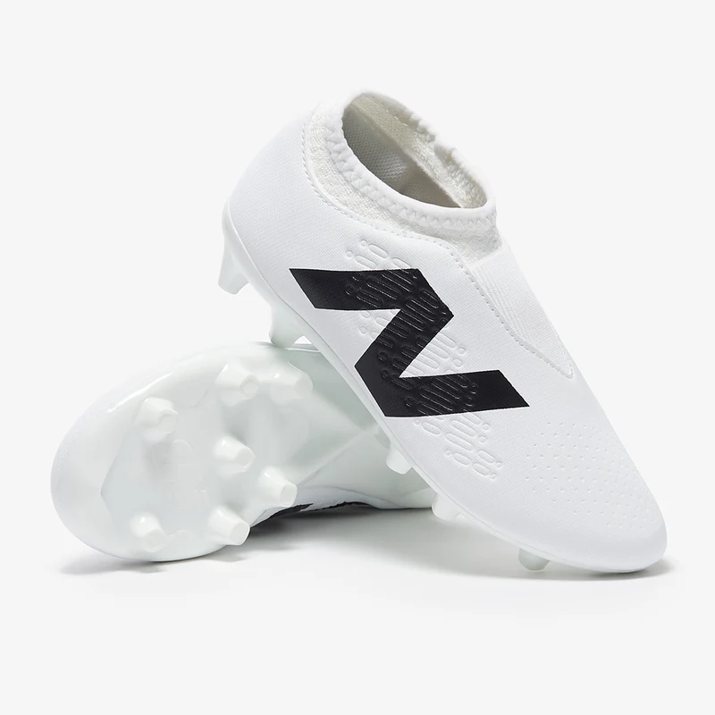 New Balance Tekela V4+ Magique FG para niños