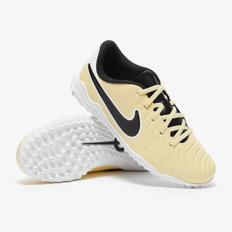Nike Tiempo Legend X Club TF para niños