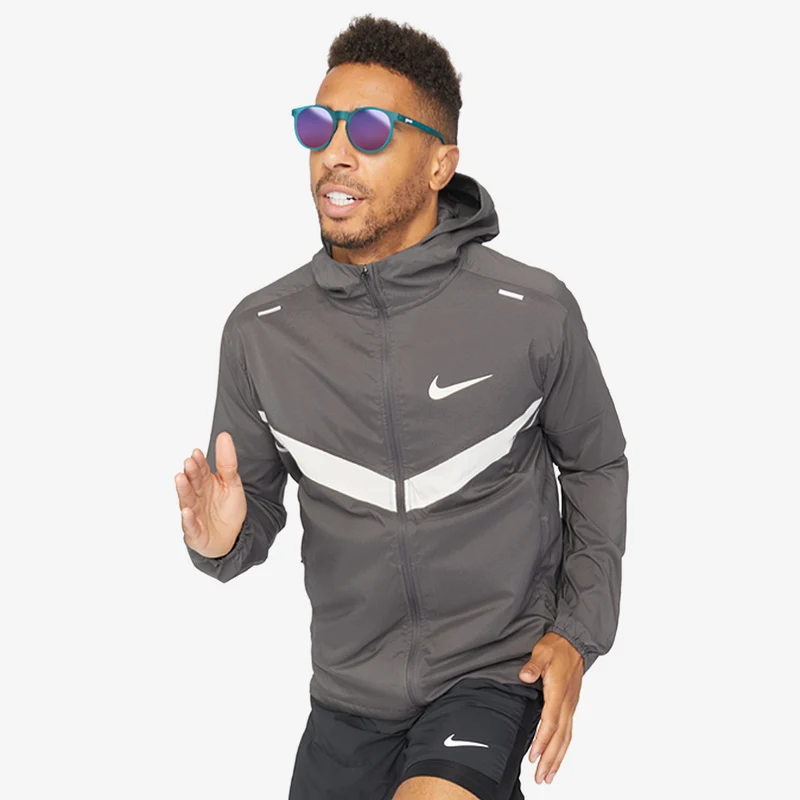 Chaqueta Nike Repel UV Hooded
