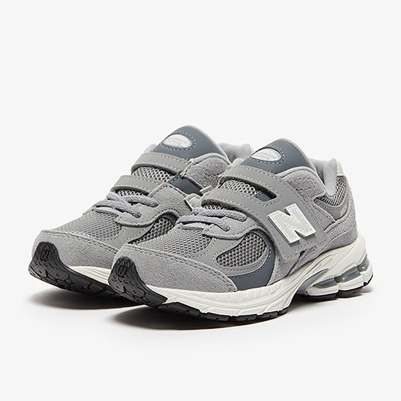 New Balance 2002 para niños (PS)