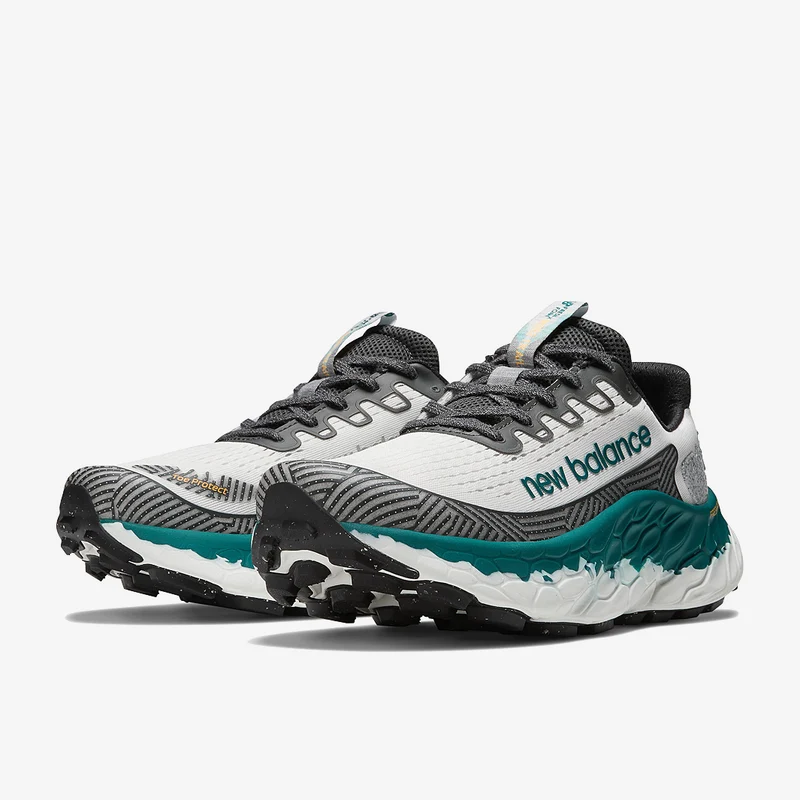 New Balance Fresh Foam More Trail V3