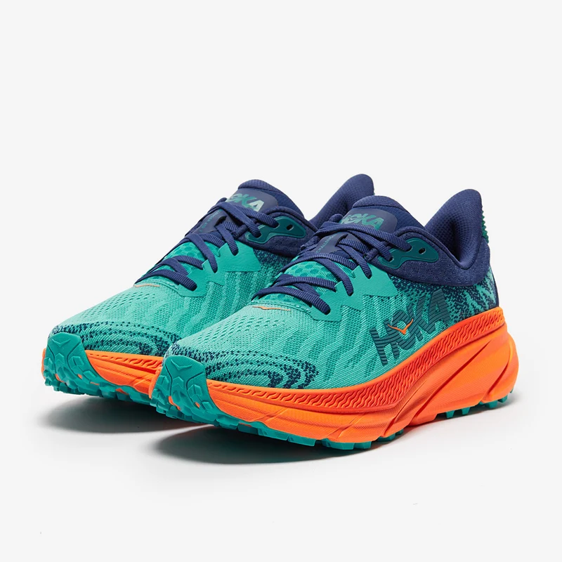 Hoka Challenger ATR 7