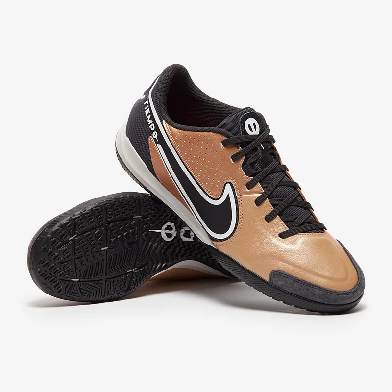 Nike Legend IX Academy IC