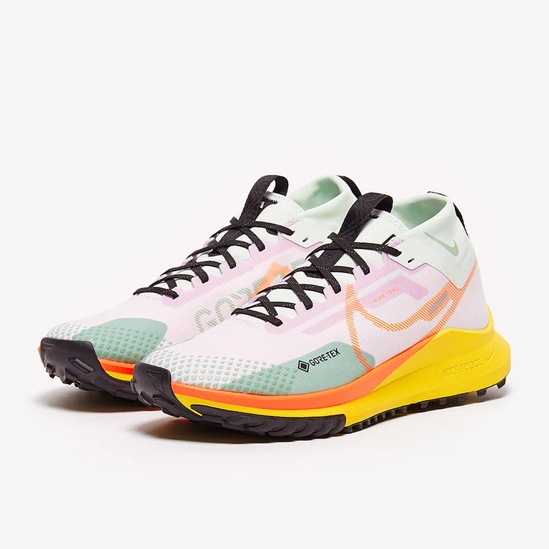 Nike Zapatillas de trail running impermeables