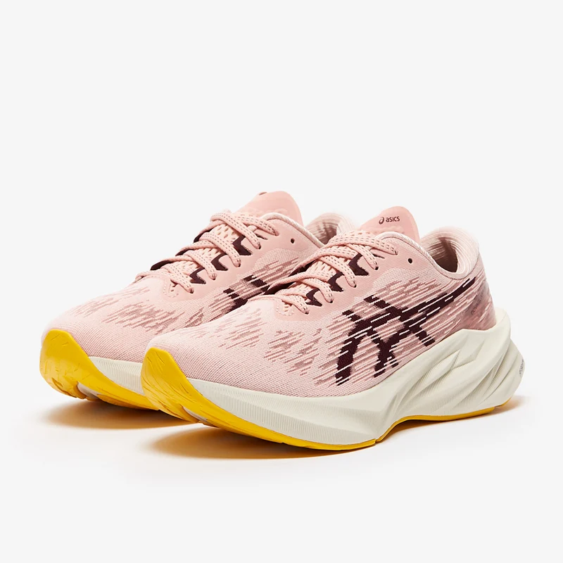 ASICS Novablast 3 para mujer