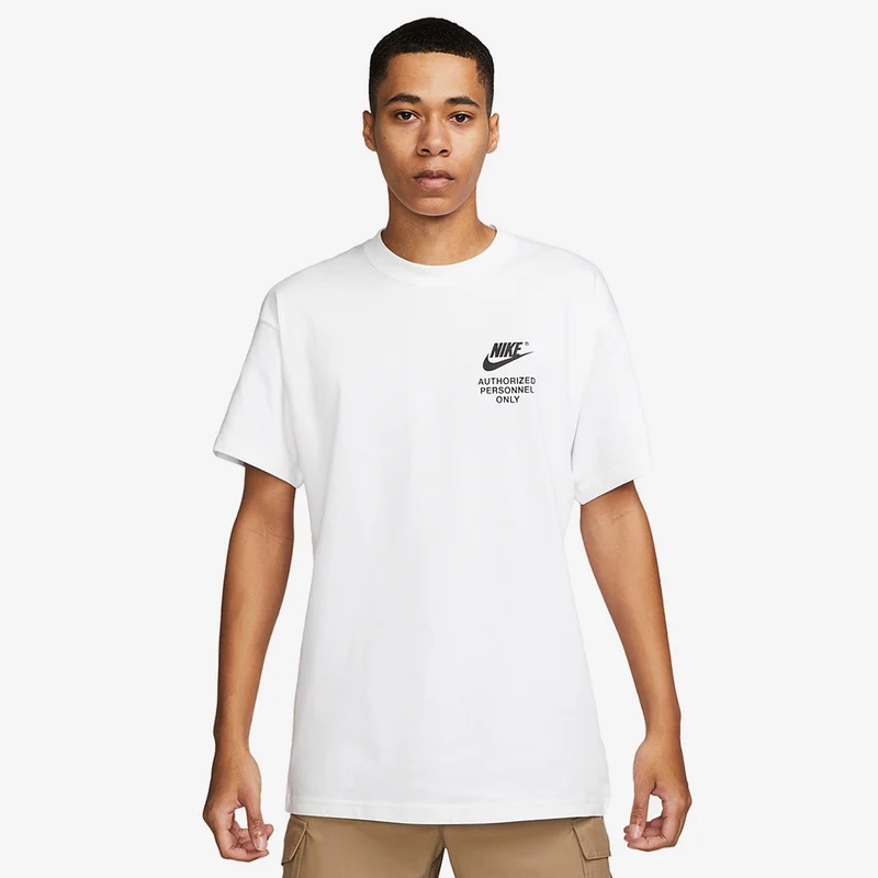 Camiseta Nike Sportswear Authorised Personnel