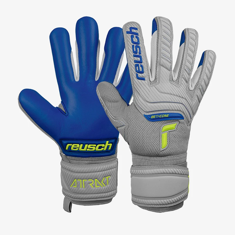 Reusch Attrakt Grip Evolution