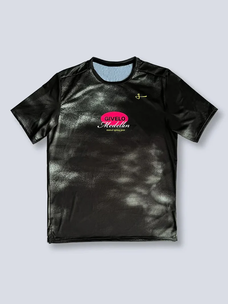 Camiseta Casual Hombre BYND Tokyo MDE Negra