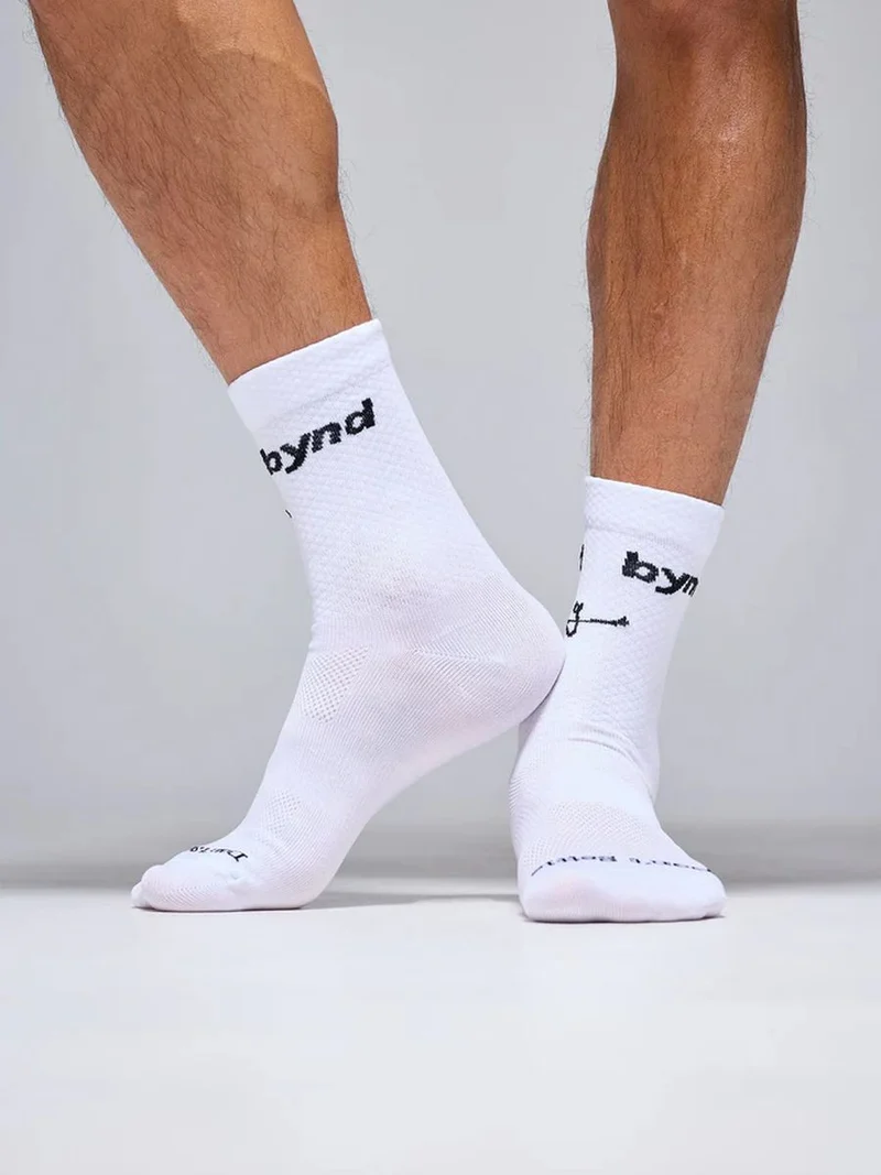 Medias Ciclismo Givelo Calcetines Ultra BYND Blancas